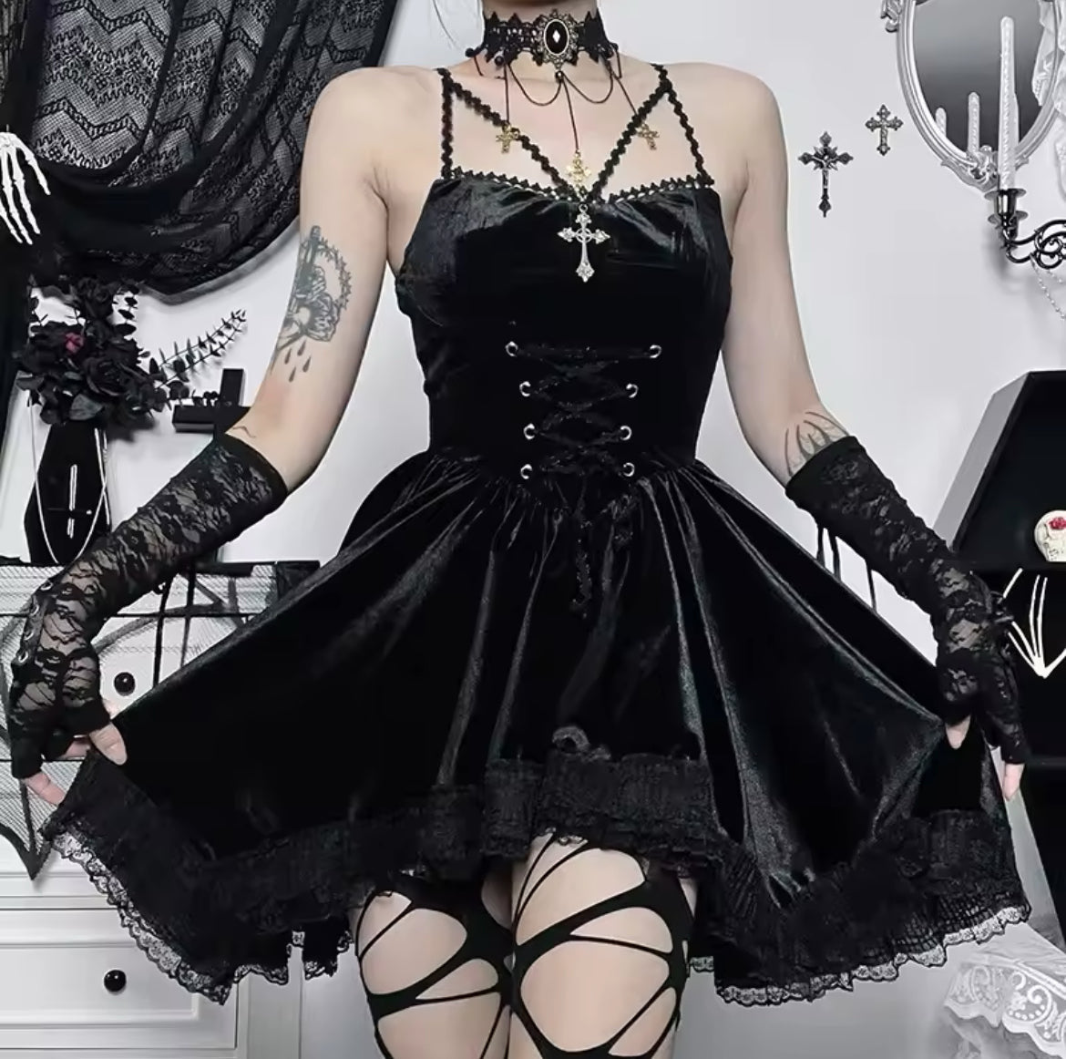 SILK CORSET LACE DRESS