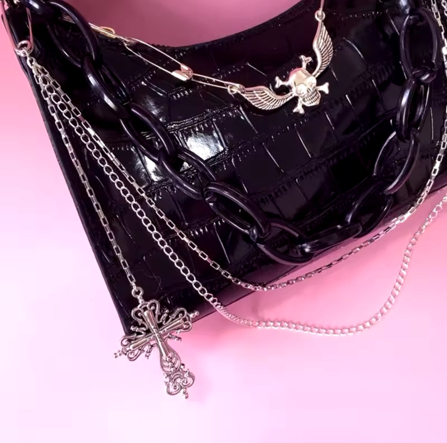 LEATHER SKULL WINGS BAG